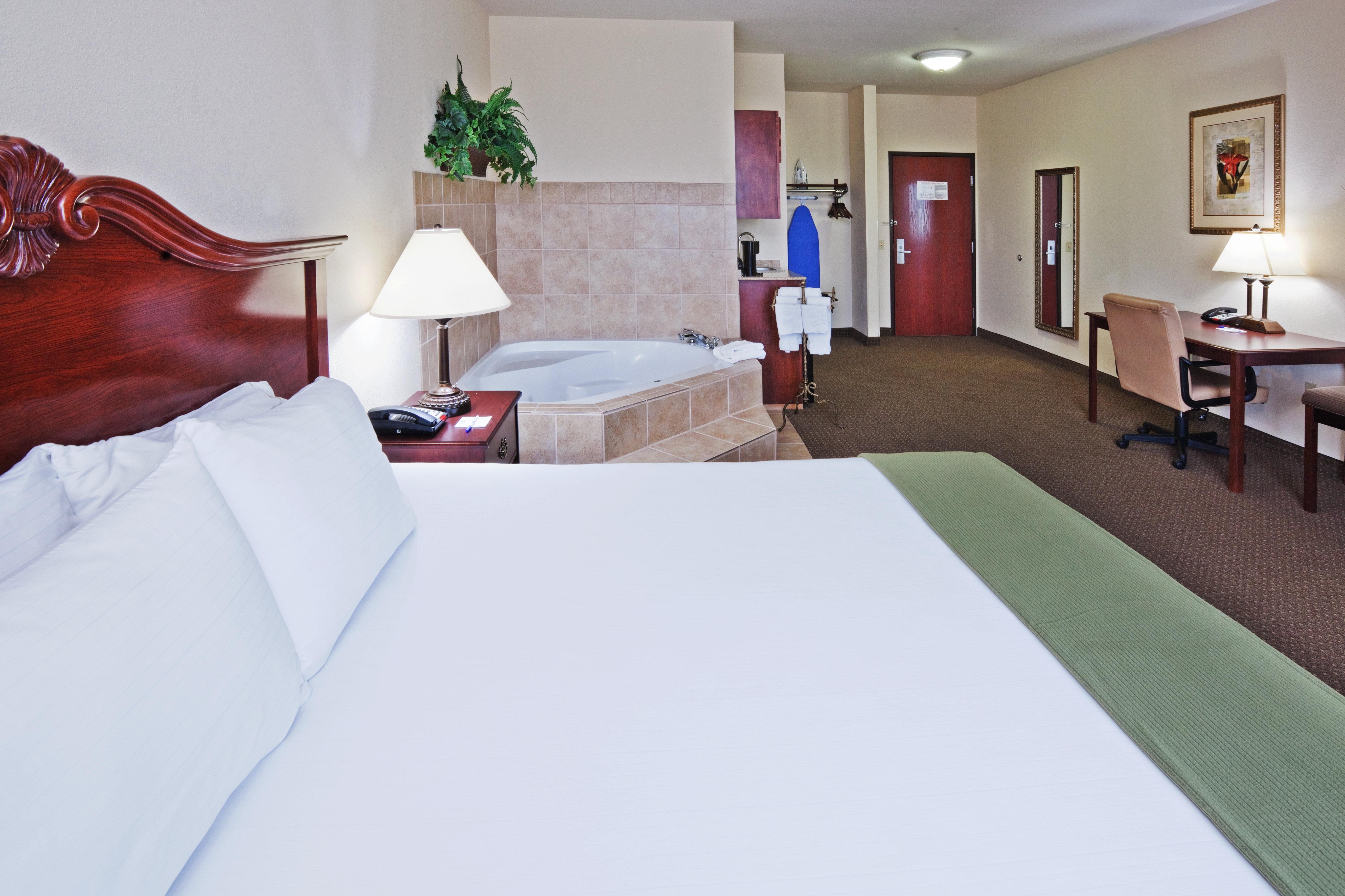 Holiday Inn Express Hotel & Suites Woodward Hwy 270 By Ihg Екстер'єр фото
