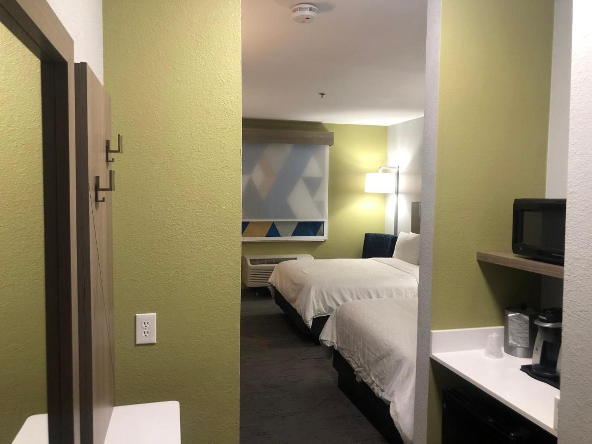 Holiday Inn Express Hotel & Suites Woodward Hwy 270 By Ihg Екстер'єр фото