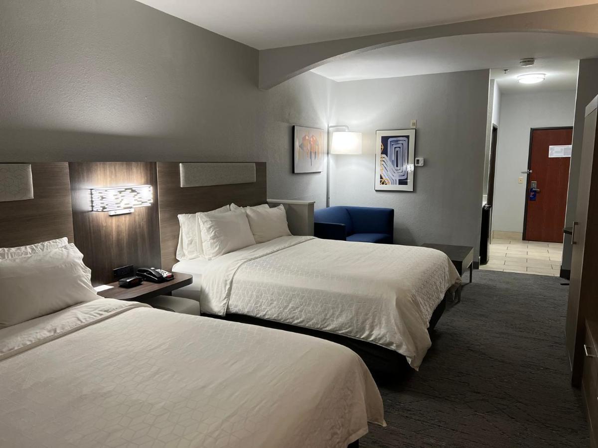 Holiday Inn Express Hotel & Suites Woodward Hwy 270 By Ihg Екстер'єр фото