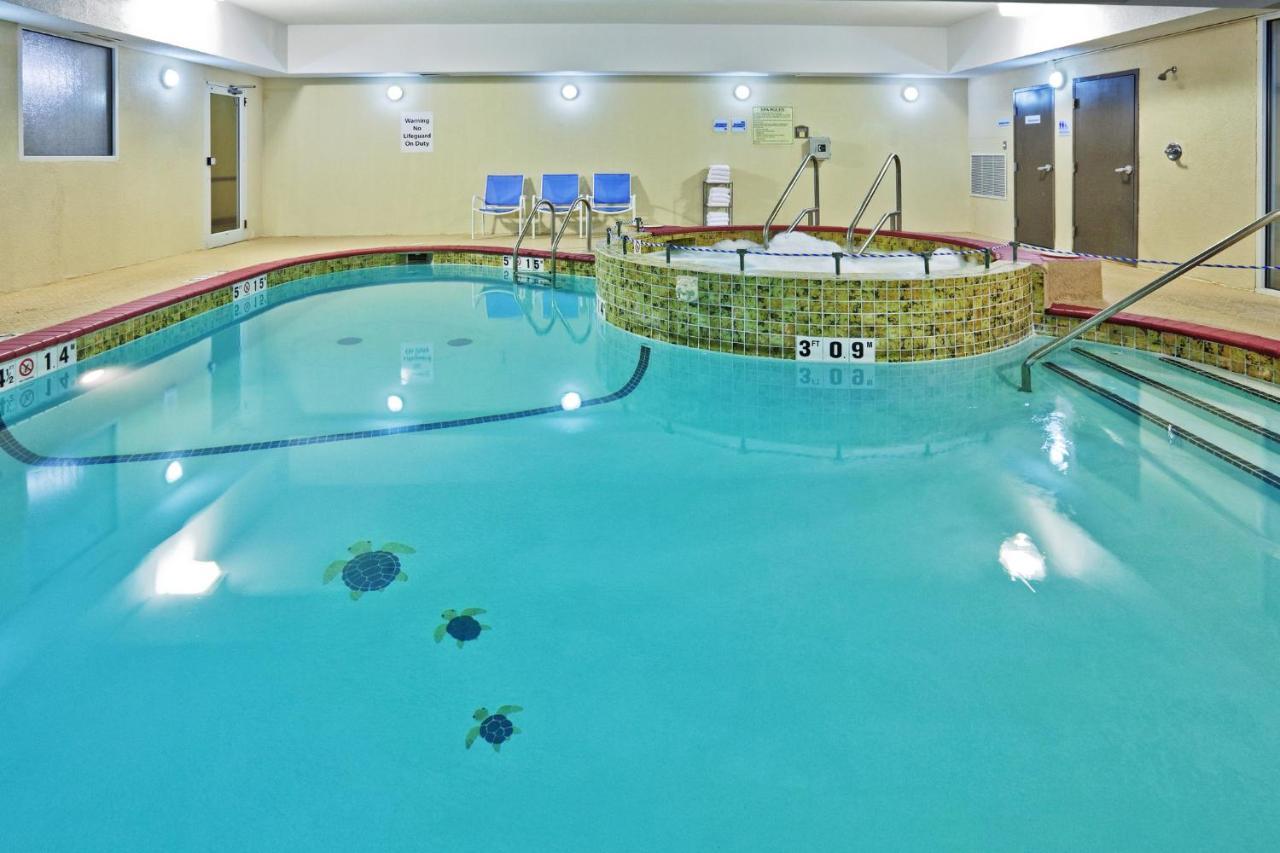 Holiday Inn Express Hotel & Suites Woodward Hwy 270 By Ihg Екстер'єр фото